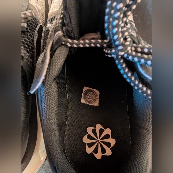 Nike Air Max  2021 Black Smoke Grey Sneakers Size 8 MSRP $160 - Picture 10 of 11